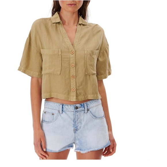 NWT RipCurl Oversized Linen Short Sleeve Button Up Shirt Light Olive Size Small - Picture 1 of 11